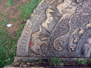 Moonstone - Sadakada Pahana - Anuradhapura- Near Thuparamaya - 03