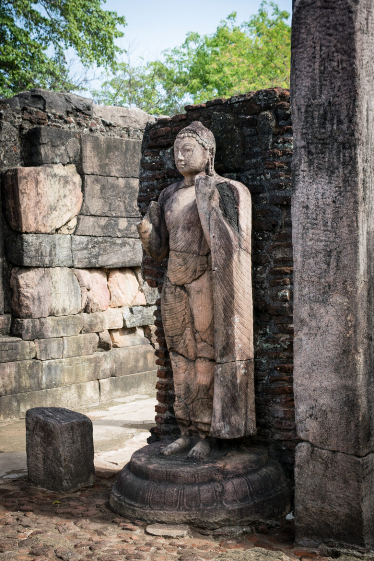 The depository of Tooth Relic during the Cōḷa Occupation of Anuradhapura?